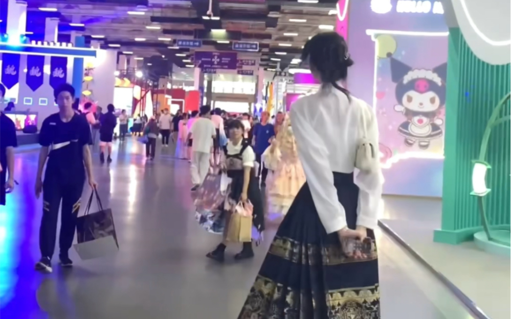 "Sakura" is coming to Manga.