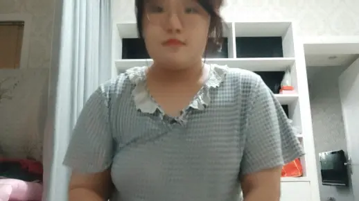 【嘿嘿嘿嘿嘿阿巴阿巴】第一支视频求三连！