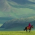 蒙古大草原少年策马奔腾牧民放牧