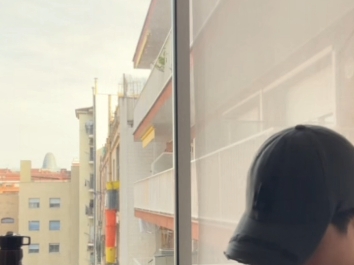 希小嘚 肌肉男弹琴 5.27