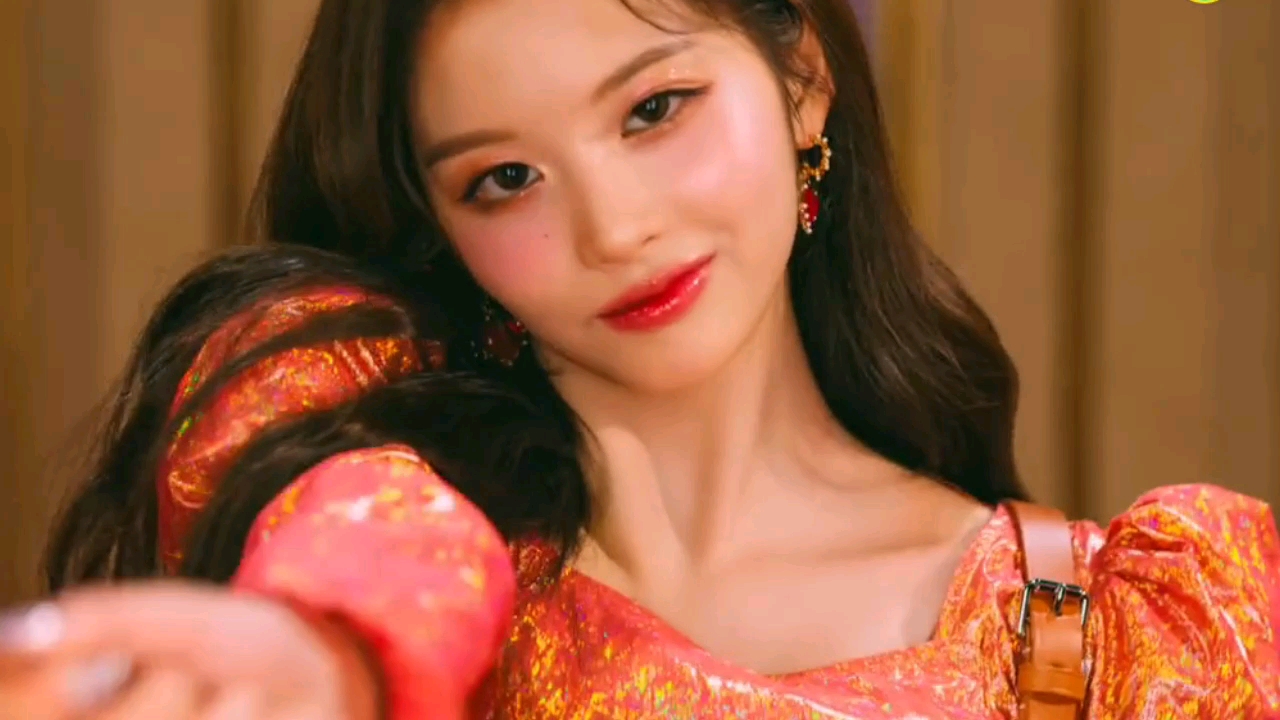 NMIXX新专二单DICE第一首_哔哩哔哩_bilibili