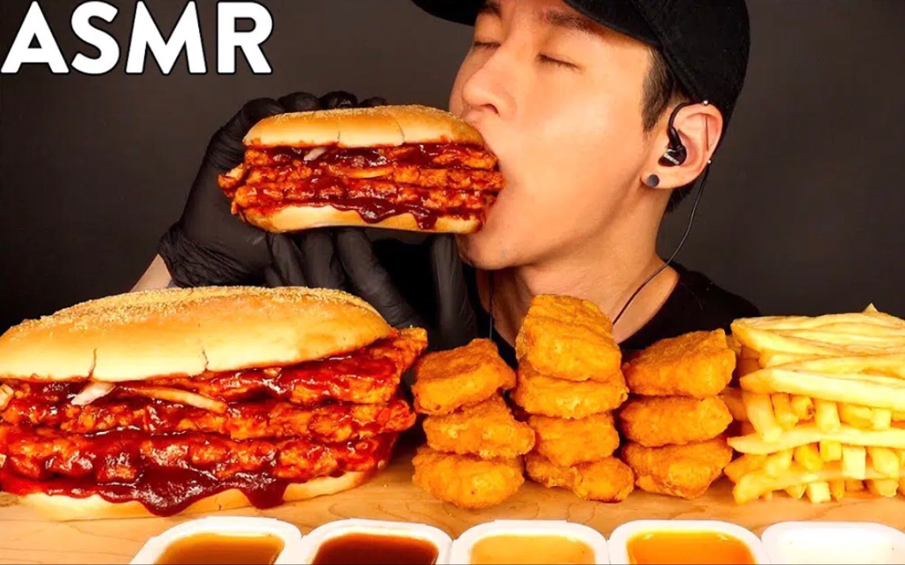 【Zach Choi】 排骨肉汉堡+鸡块薯条