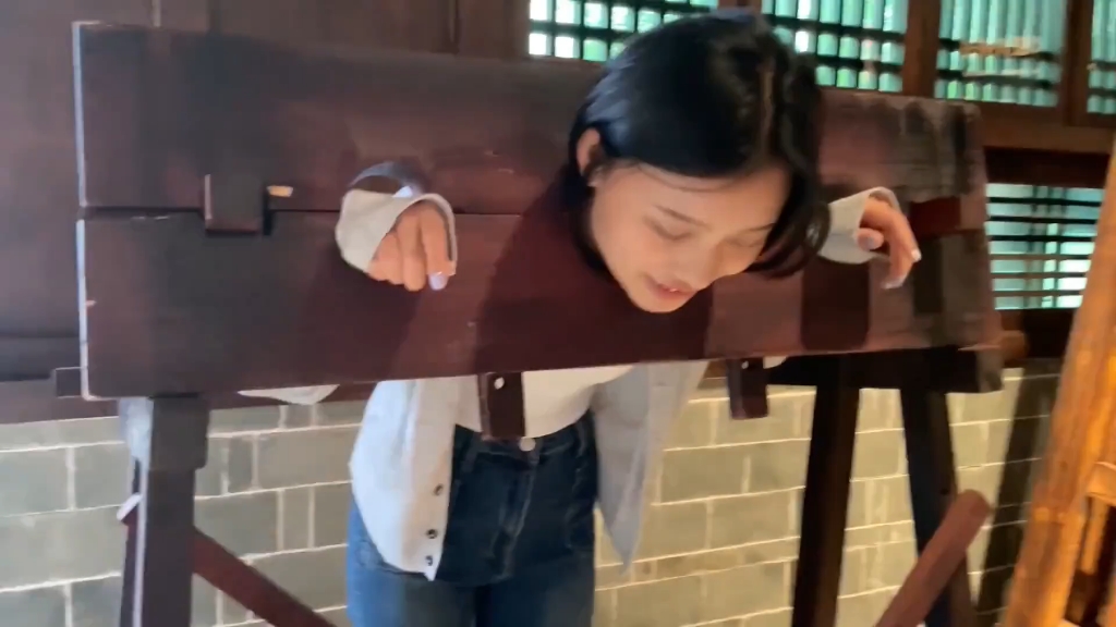 What's your crime? Tell me the truth!