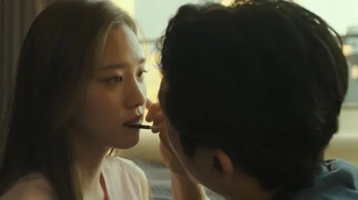 漂亮女孩沦为富二代的玩物，玩腻后将其伤害，韩国犯罪电影！