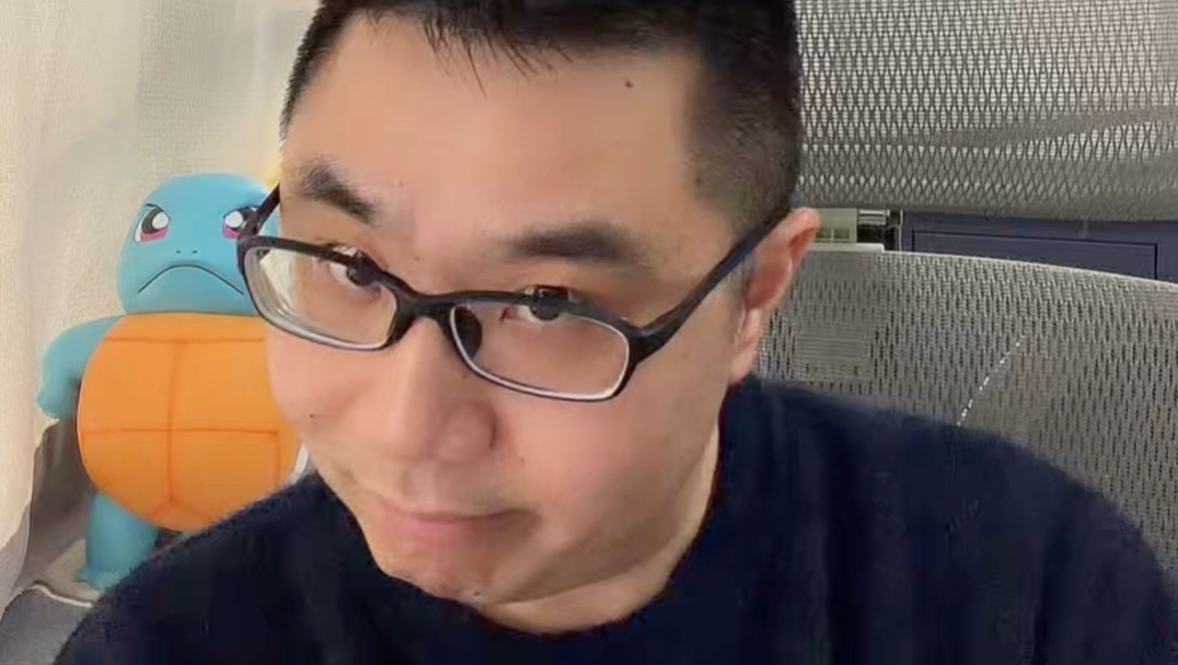 增程车的未来，赌的是以后没人想加油，没人想用发动机。插混车的未来，赌的是以后大家都想加油，大家都想用发动机