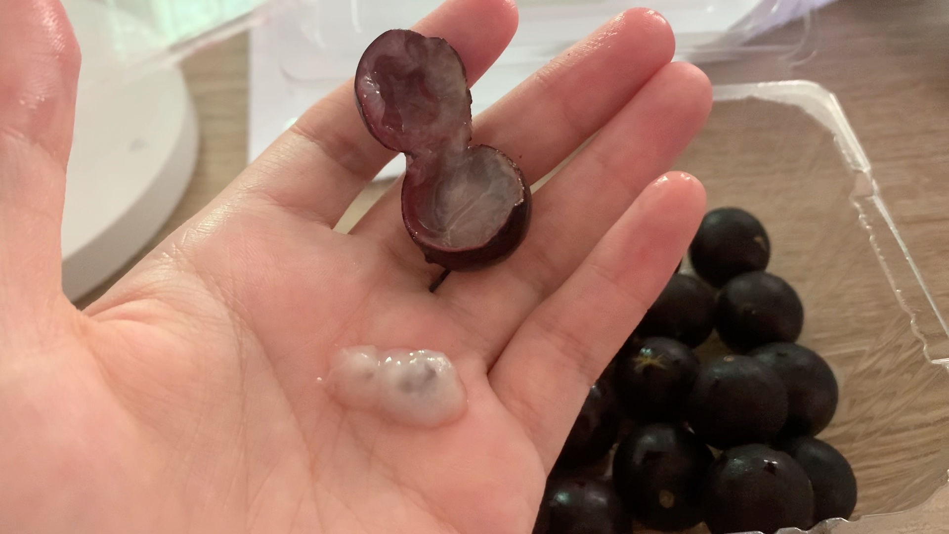 嘉宝果，鼻涕果，狗都不买