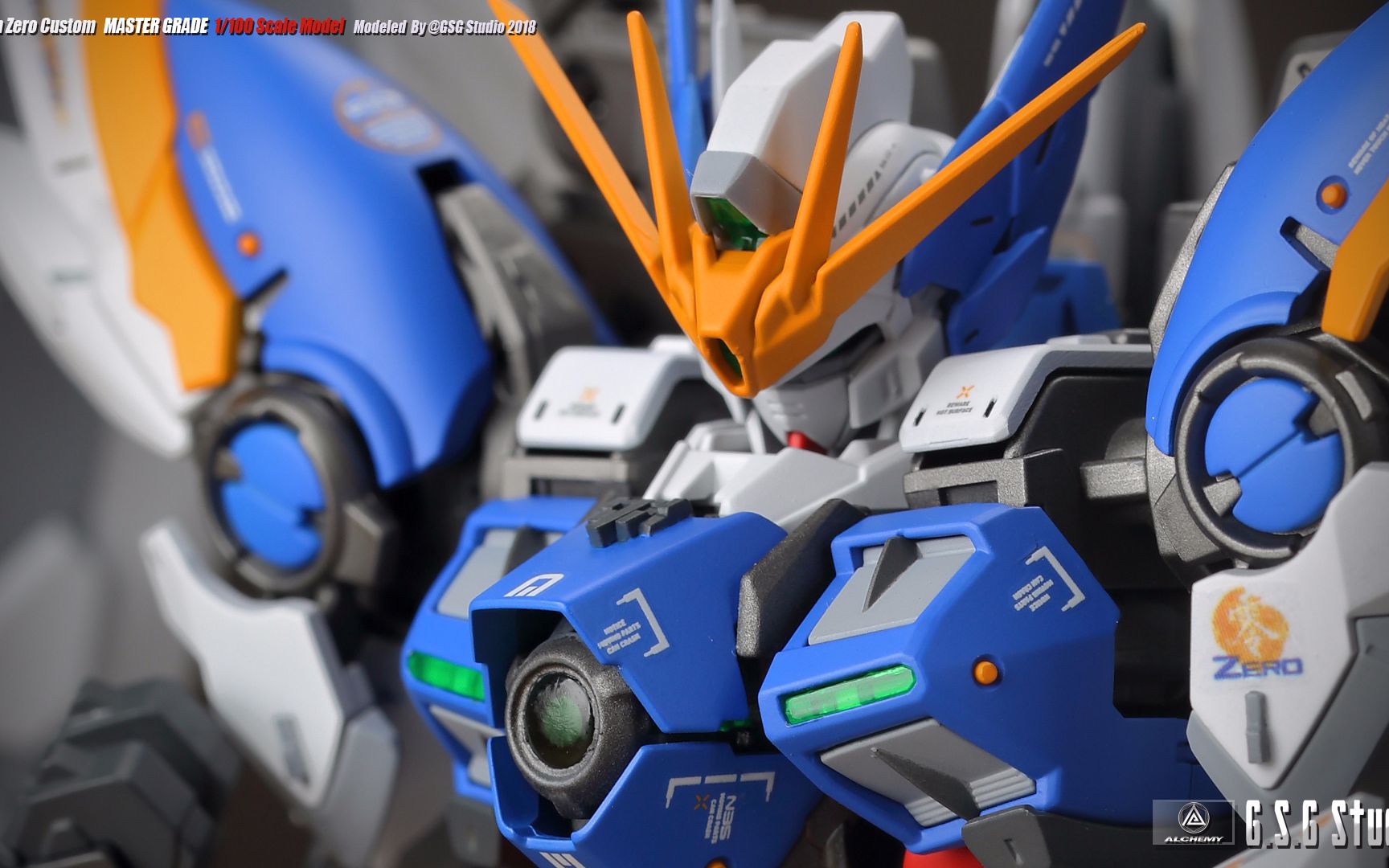 基叔陪你玩模型 万代 HIRM 飞翼高达