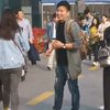 这才是真实的街头搭讪，网上那些成功的99%是摆拍