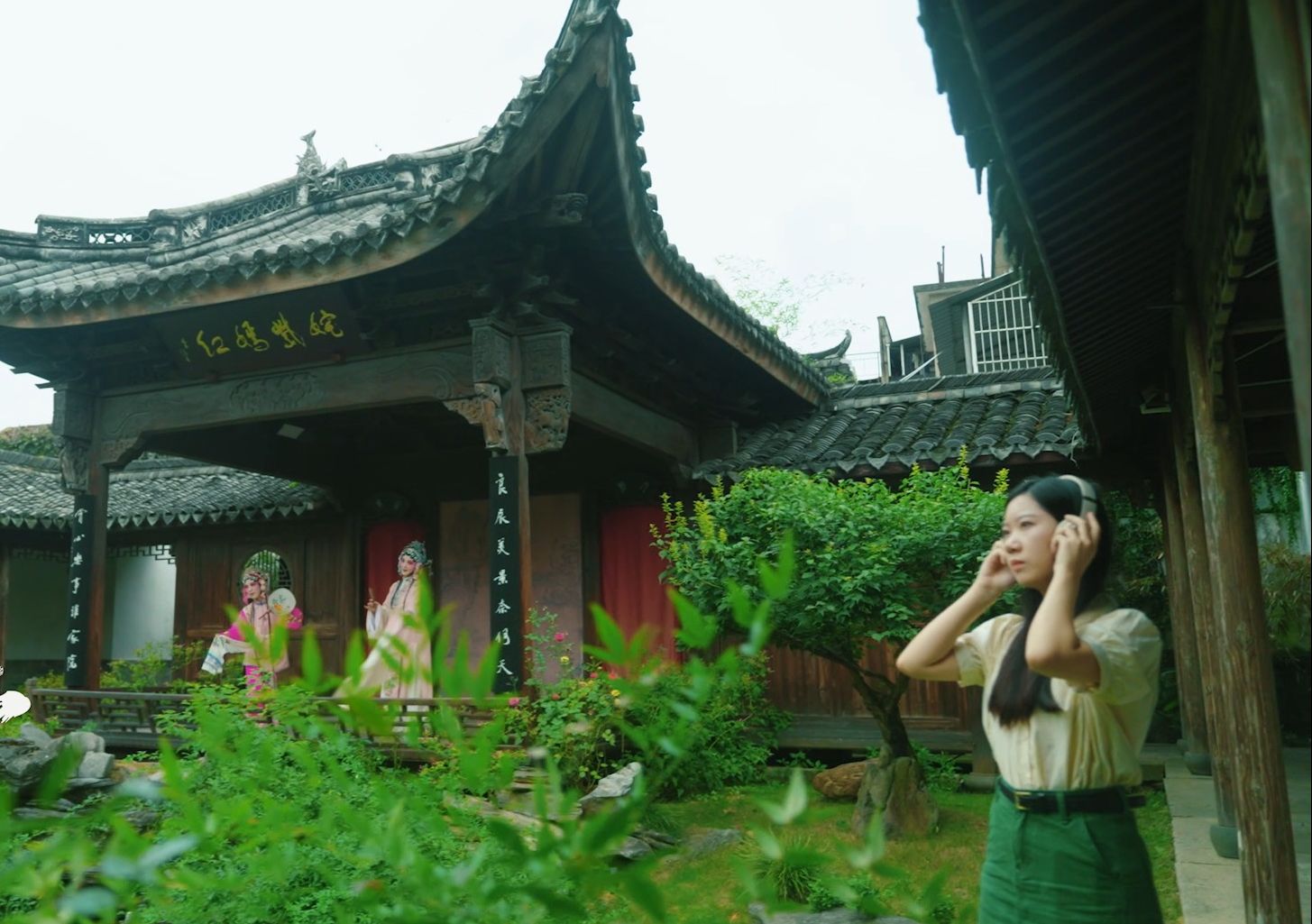 丽水城市宣传片③ 《丽水文旅·艺术篇》——千年的文化铸造出城市特有的风骨，梦回千年，艺术之美，雕琢生活惊喜，一端历史，一端未来。来丽水，寻觅心灵的栖息地！