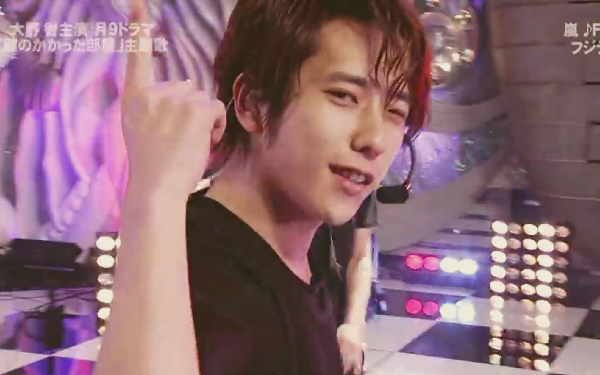 岚- Face Down live in HEY! HEY! HEY! Music Champ 2012.05.07