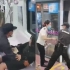 西安地铁回应女子大闹地铁 女子曾辱骂乘客拒不下车被保安拖出