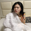 女儿被老妈吐槽房间有光棍味，回怼几句被打屁股，结果疼的哇哇叫
