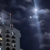 “如流星般的导弹划破夜空 愿世界和平