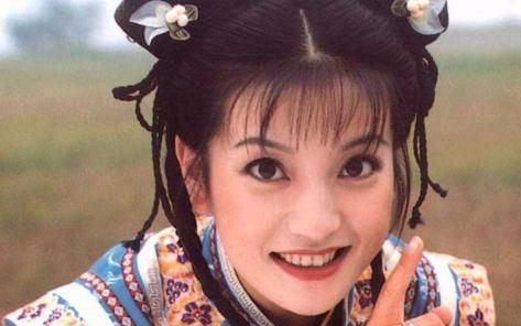 【还珠格格】三版小燕子初登场片段【童年怀旧】_电视剧相关_电视剧