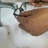 洗眼镜时用水擦干水的完美方法，绝对实用！