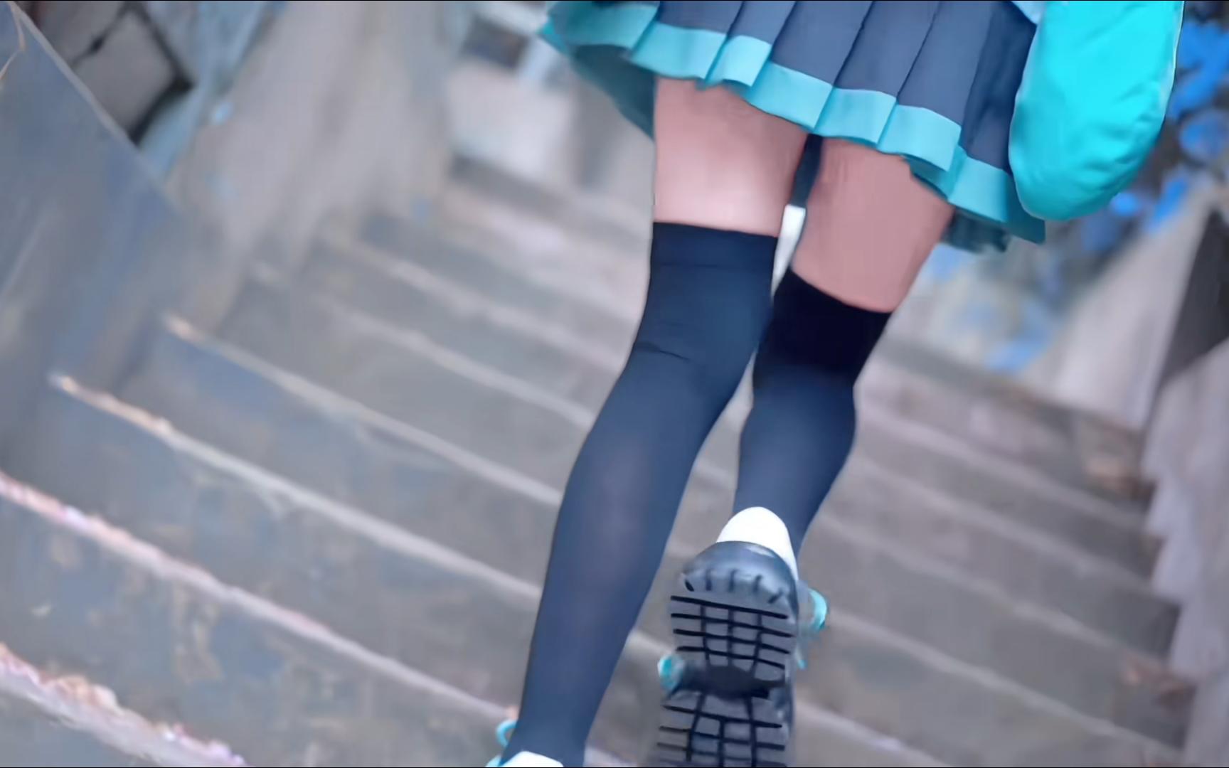 The warmth of the sun is like a freshly picked strawberry.