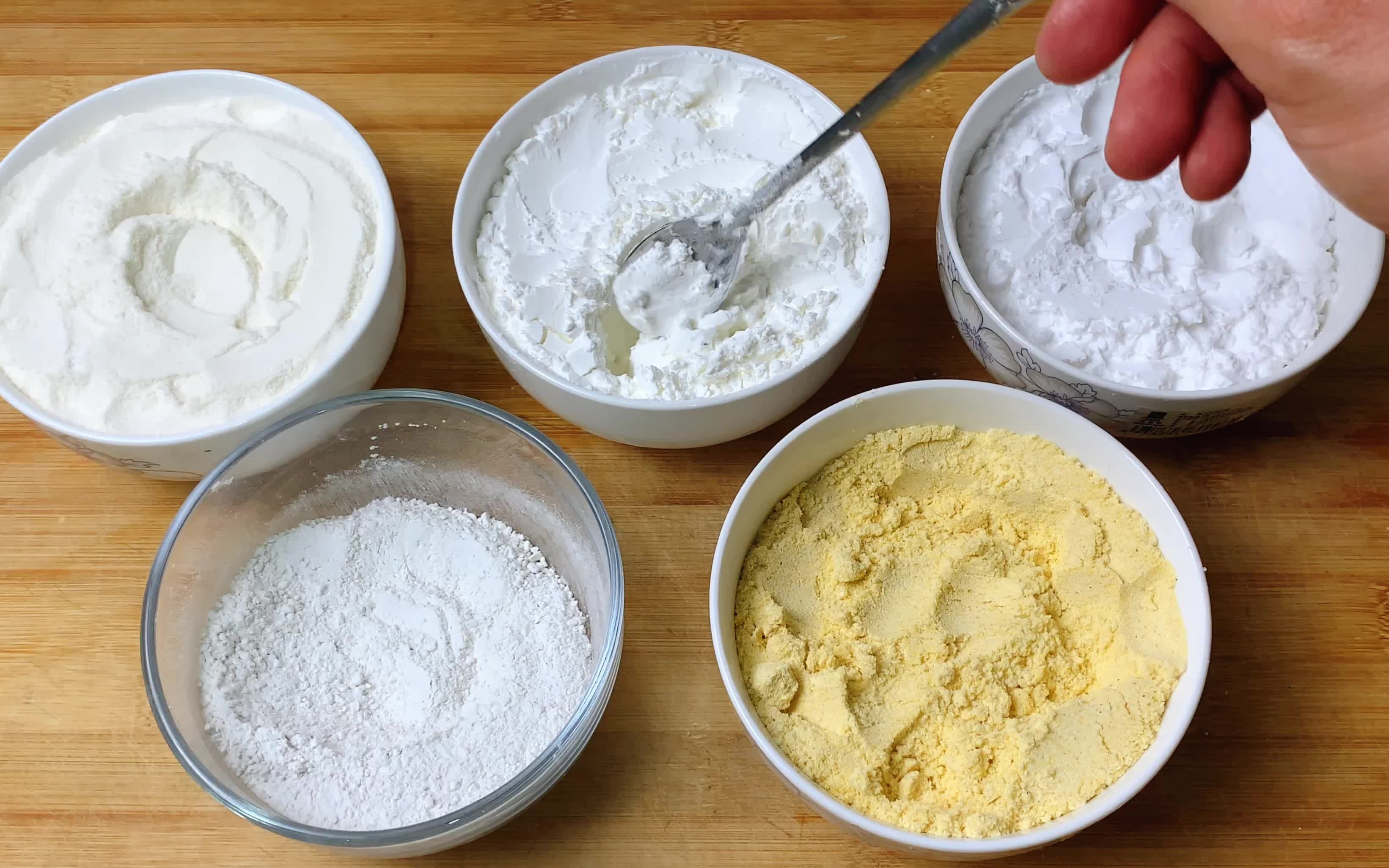 菜谱里的生粉、淀粉、太白粉有什么区别？教你它们的正确用途用法_菜肴