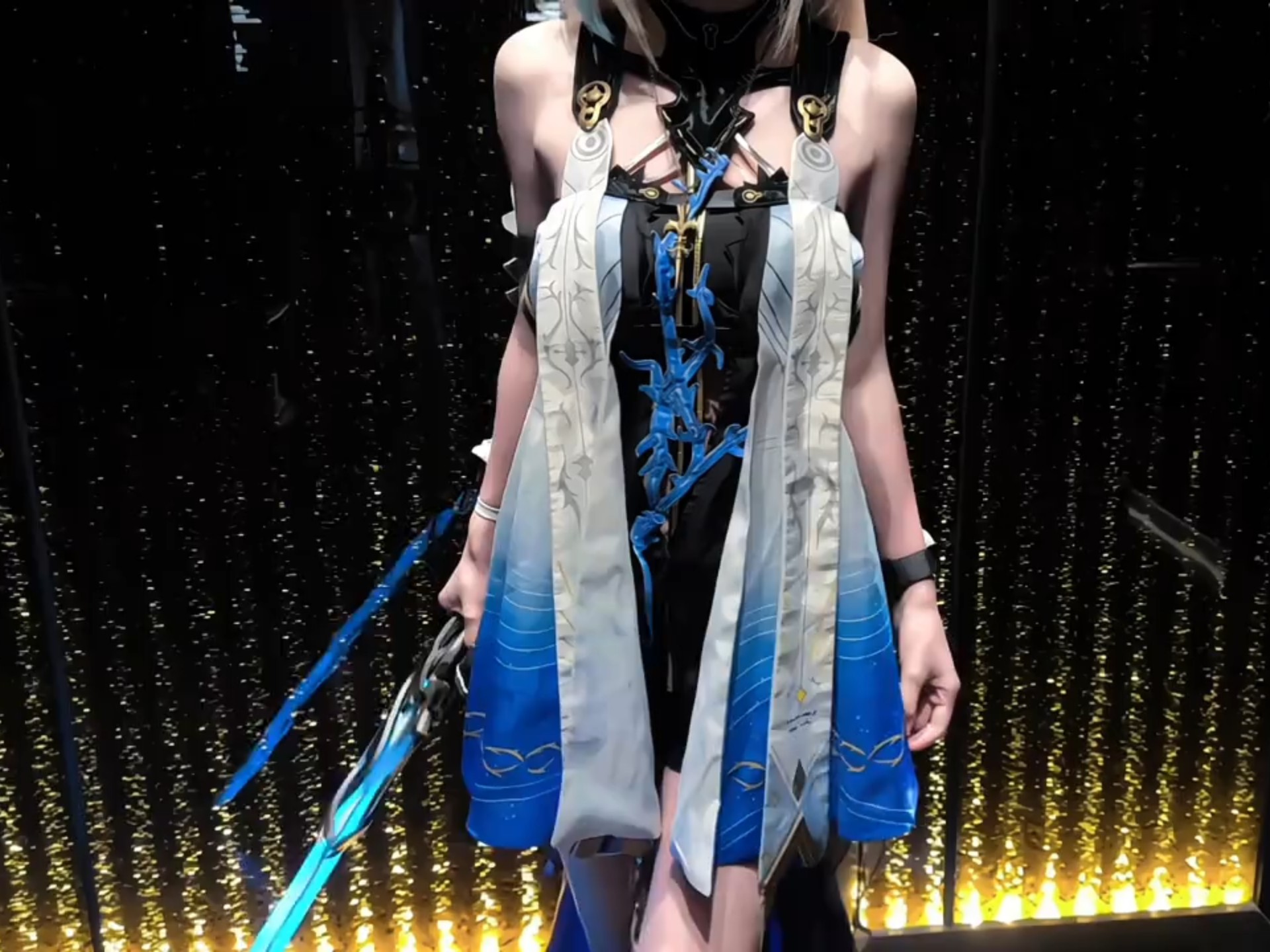 Live up to the name of the Holy Maiden