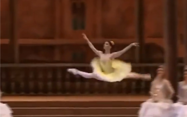 【芭蕾】一位可以令牛顿头大的女人