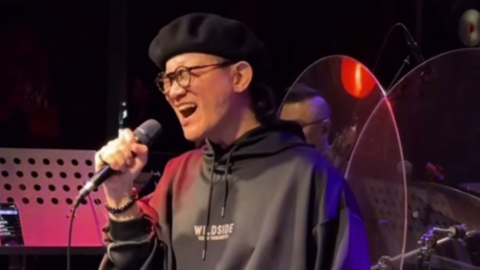 【飙到D5！】41岁卓义峰离谱现场《无情的情书》极致的高音咬字！隐世餐酒馆 2026.5.1