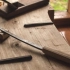 日本山刀 - 锻造鞘鑿 - 从回收的农场设备（耙齿）サヤノミ（鞘ノミ）の鍛造 - 再生された農機具