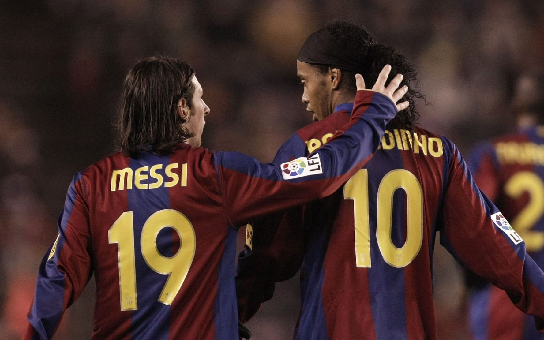 Ronaldinho 2006  罗纳尔迪尼奥巅峰时期有多强？