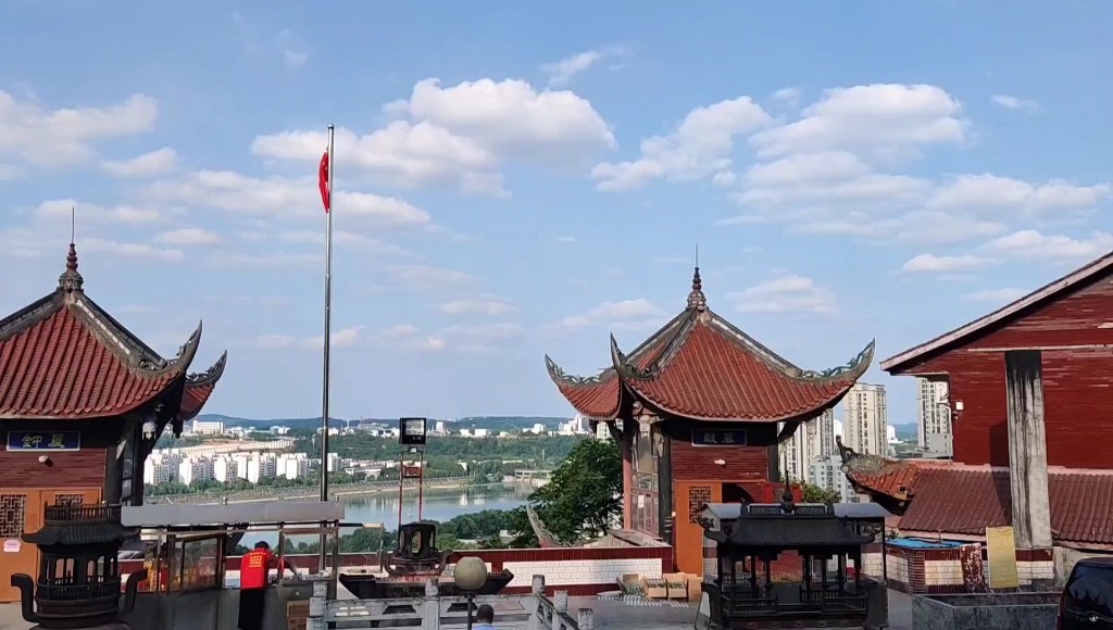 只爱西经。绵阳罗汉寺，万佛朝宗。