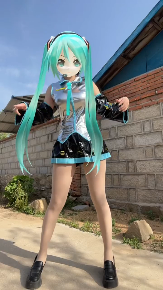 初音