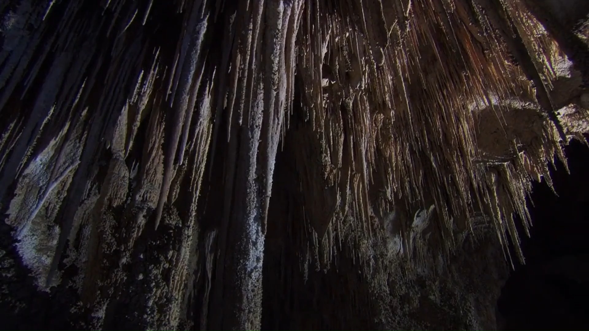 岩溶地貌（溶洞）