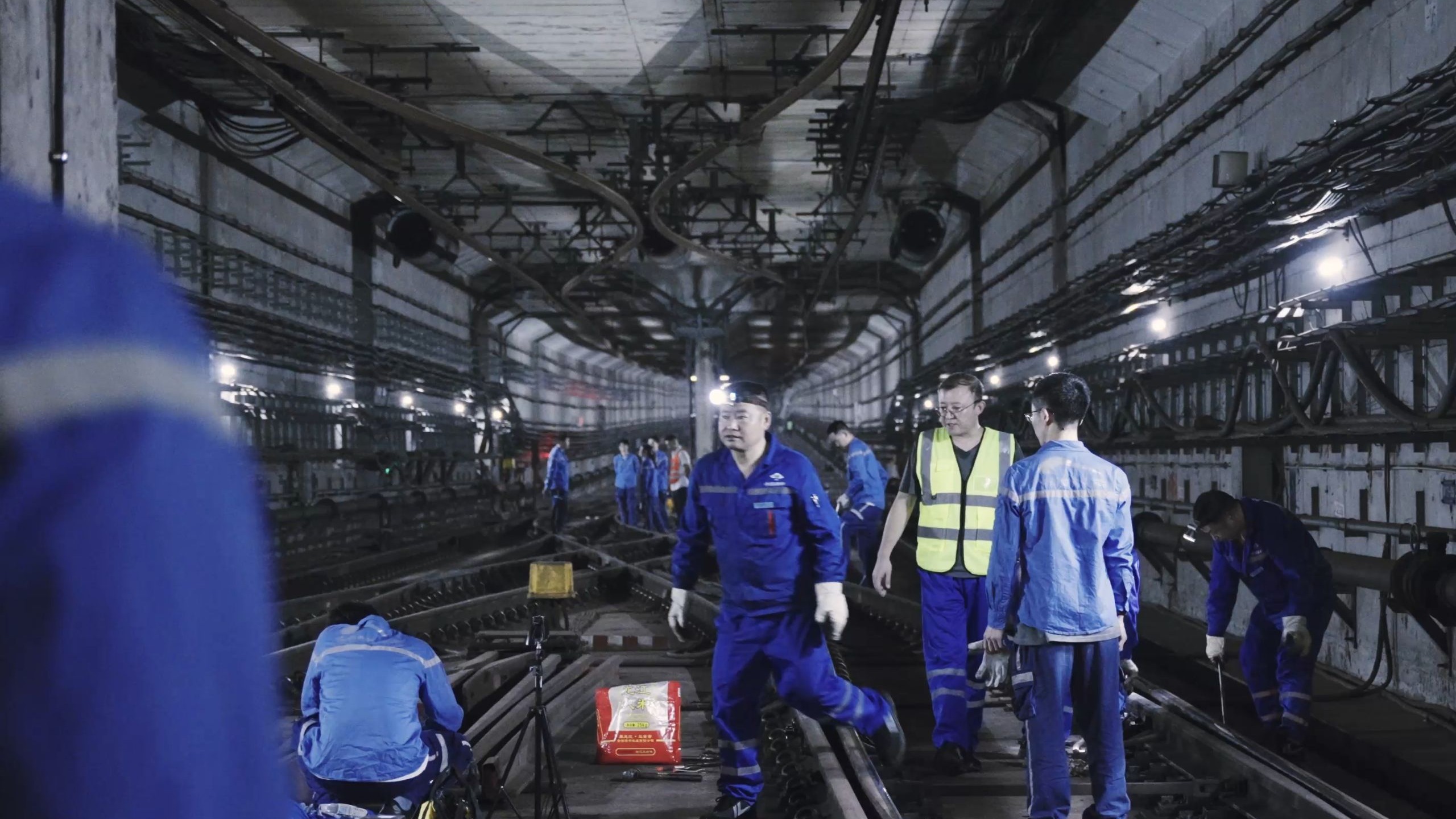 地铁停运后都在做什么？地铁为什么不能24小时运营？