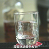 冰块到底是什么颜色？家里冻的冰块，为何与商店冰块颜色不一样