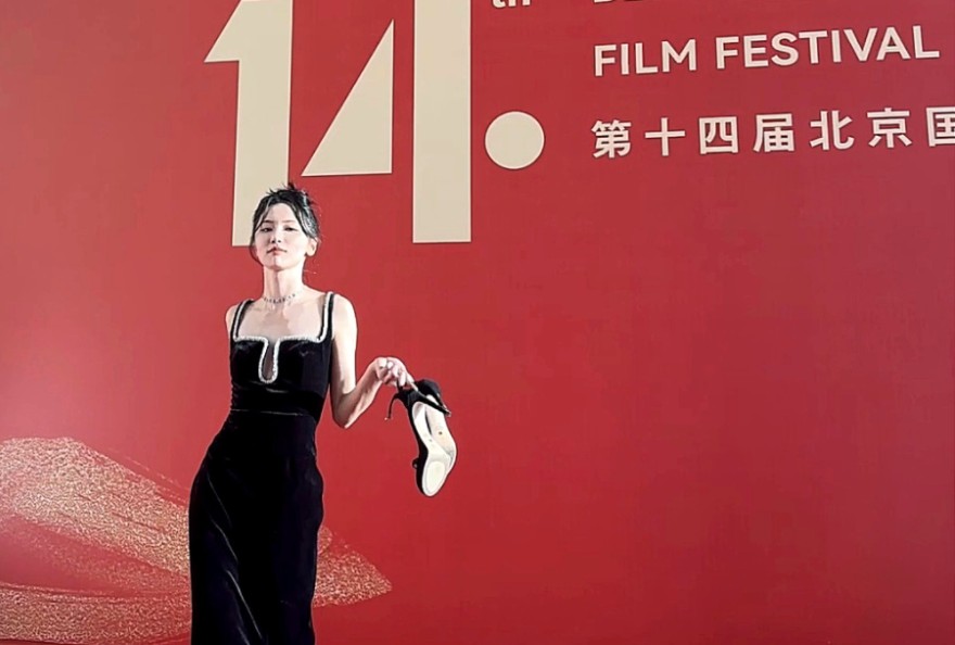 【成果】《塞罕坝上》准备上映呢?︱“北京国际电影节开幕红毯”