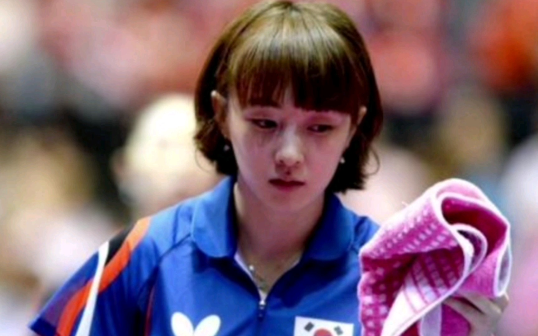 奥运冠军马龙的两个日韩美女运动员迷妹