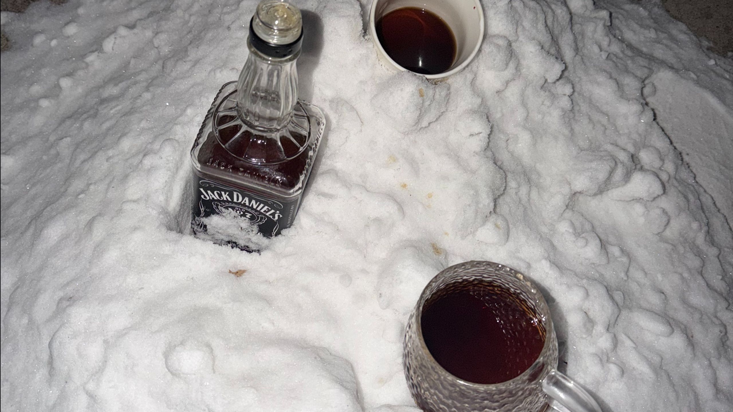 《憩》pt.1：雪中对饮与未竟之歌