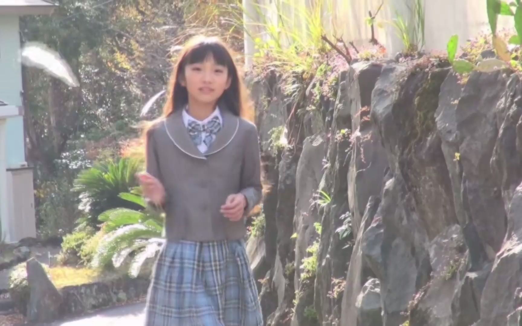 Sumire Kawai] Violet-colored love
