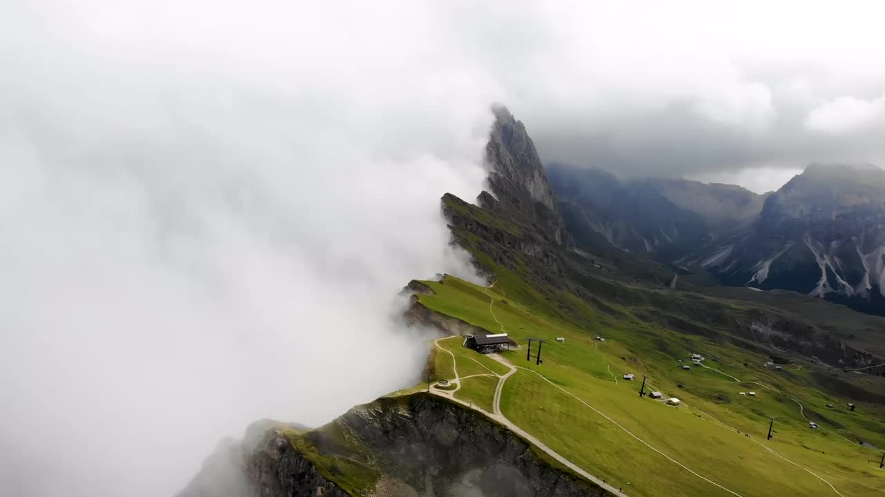 多洛米蒂山4K视觉之旅