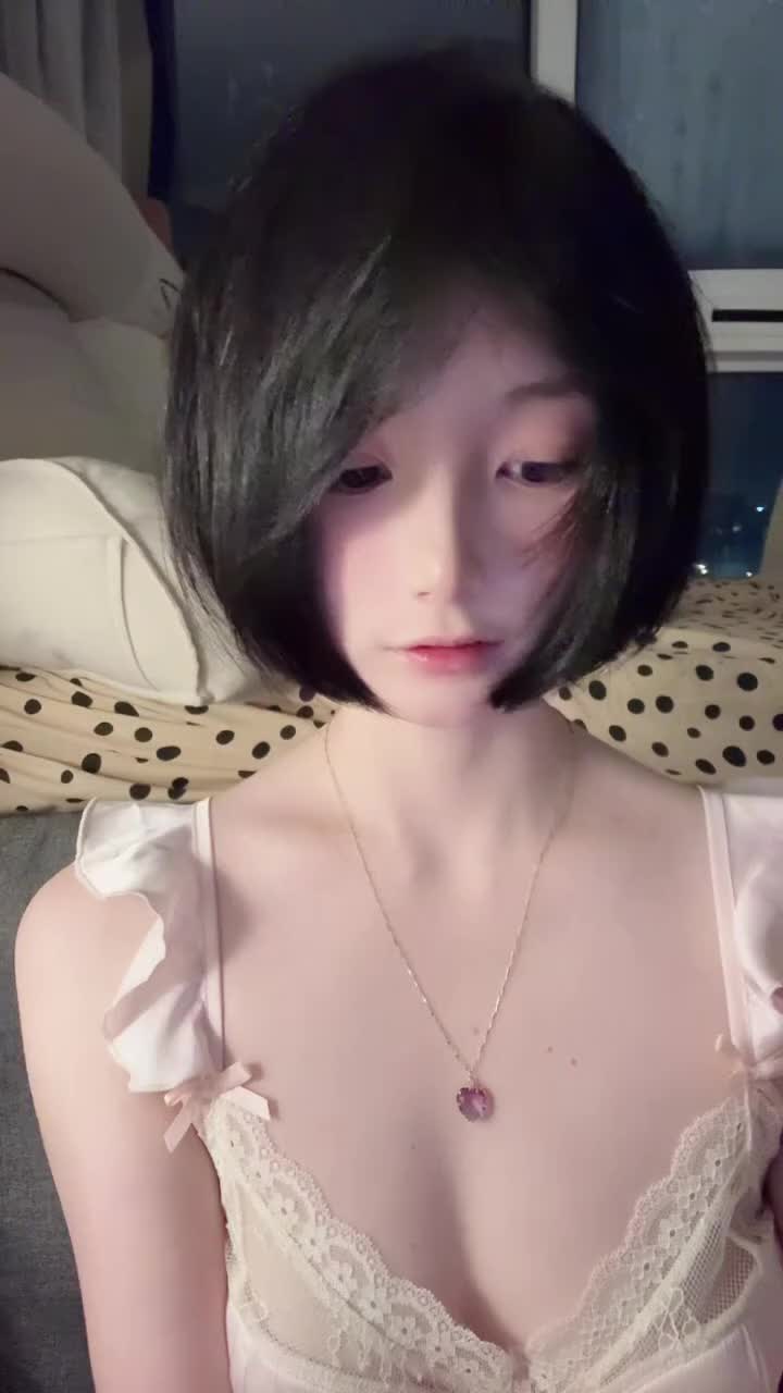 小阿雅-2026年08月23日01时03分-天才总是坏的可爱_0
