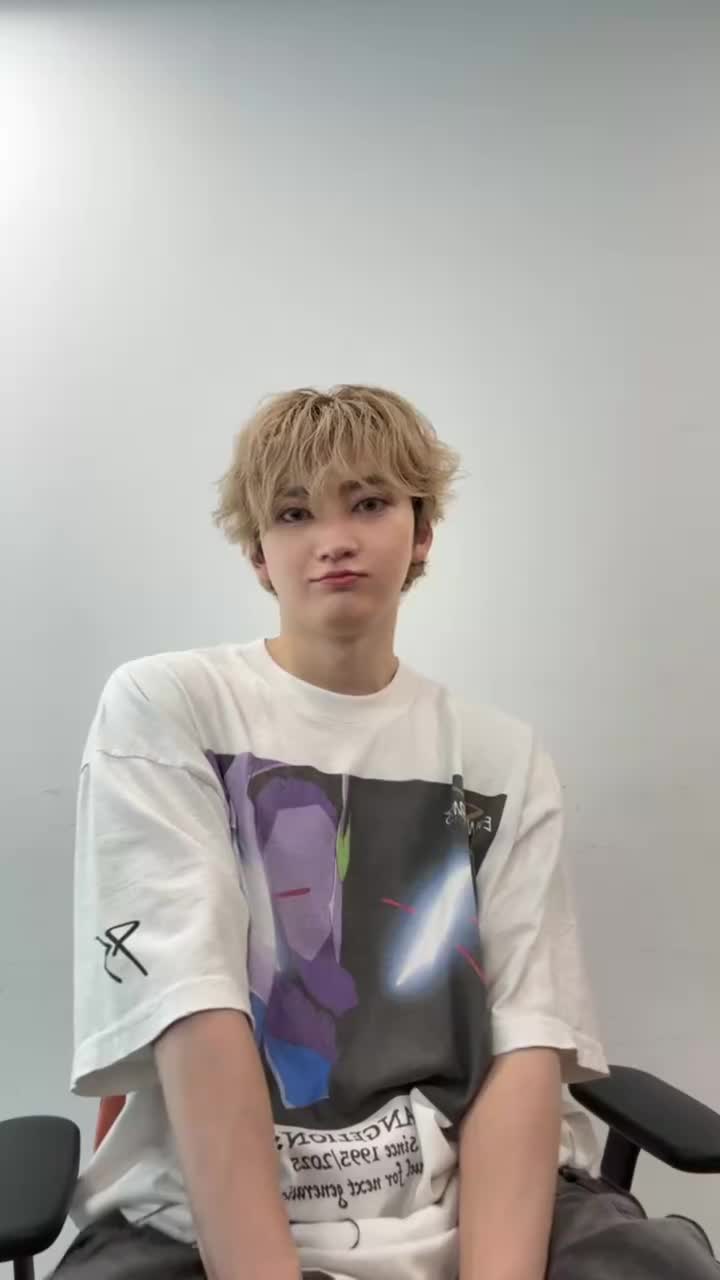 【YUKI】ツメ研いであげようか？