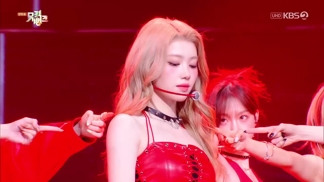 260410 KBS UHD Music Bank Kep1er - KILLA