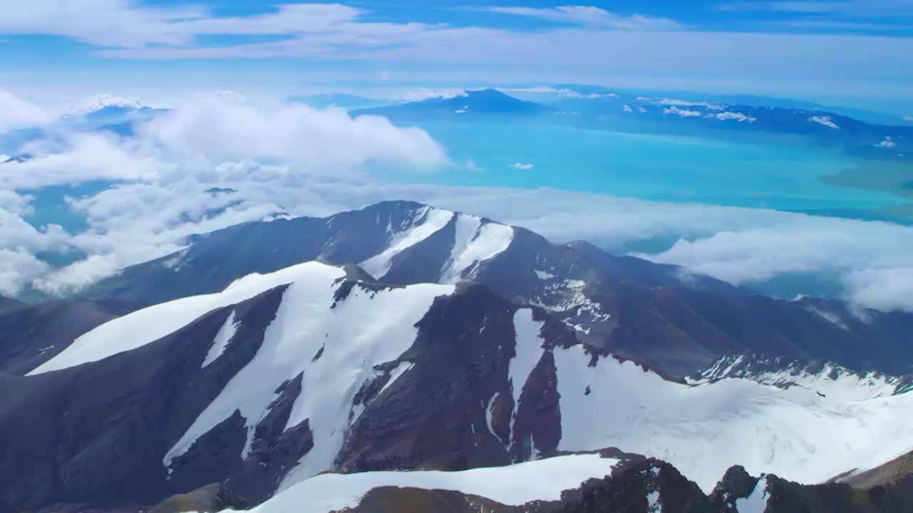 029-高山上的蓝宝石 (新疆赛里木湖)