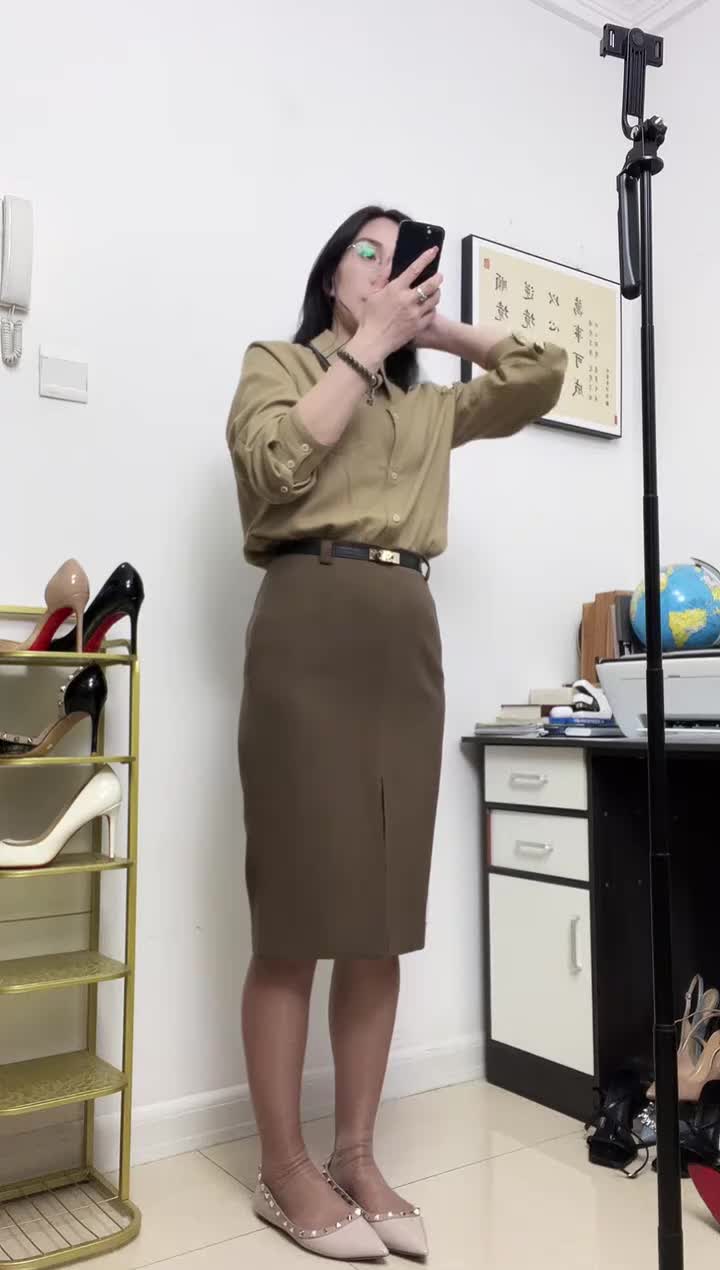 Monica_2_2025_10_18T03_19_50