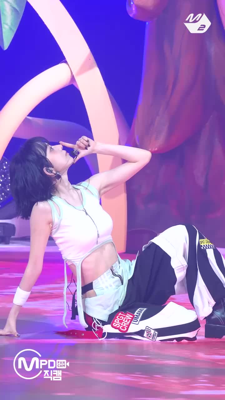 [4K] 宮脇咲良 SAKURA 竖版直拍