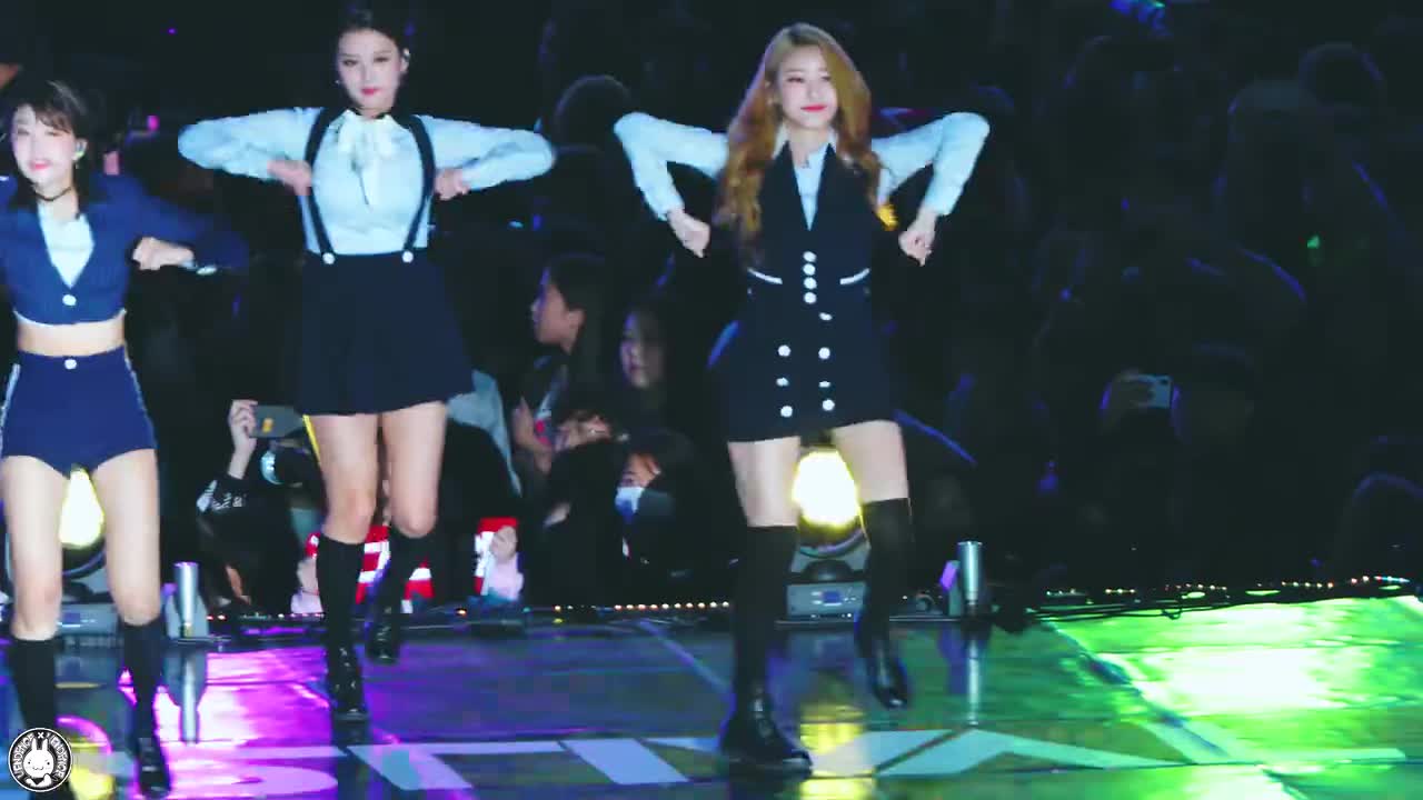 181003 모모랜드 제인 직캠 'BAAM' MOMOLAND Fancam @2018 아시아송페스티벌 부산아시아드주경기장 By 벤뎅이