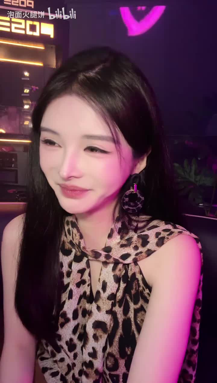 POSE酒吧营销阿颖_20251111003009