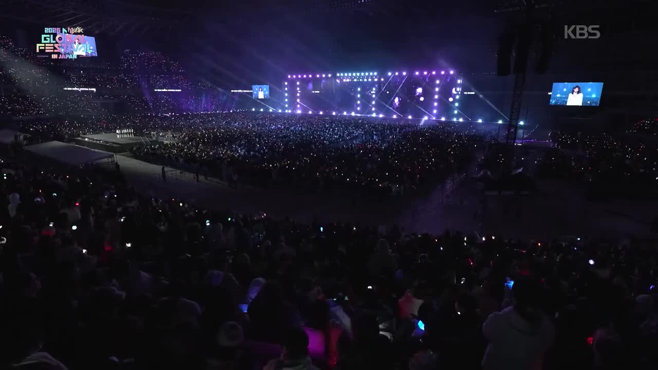 《Genie》Cover舞台