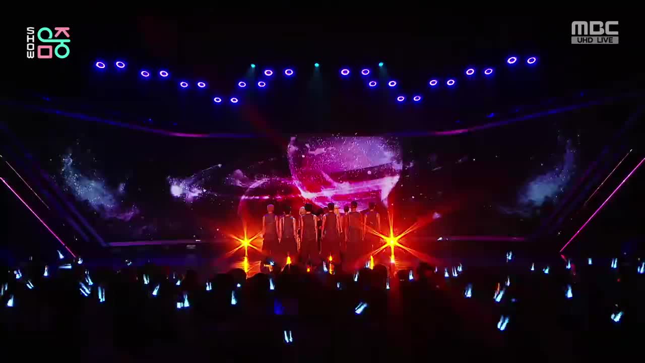 260502 MBC UHD Music Core LE SSERAFIM - CELEBRATION