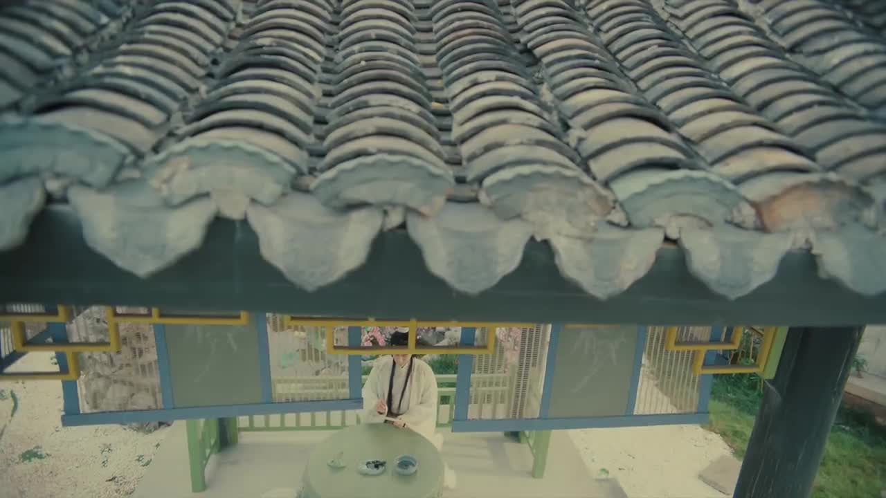 35（音乐：半场烟雨--于朦胧、李子璇/一半--于朦胧）