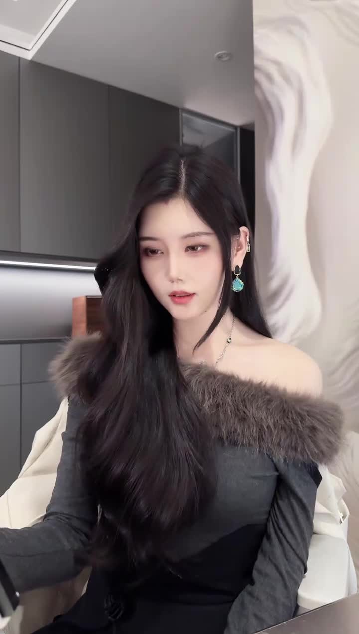 2025-12-18 18_00_30 舟XX-长筒靴