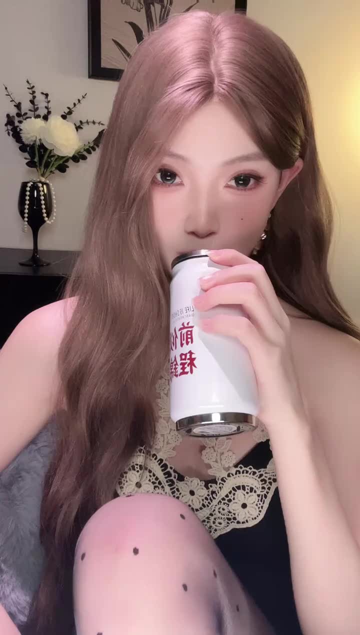 前妻_小心心看W_2025-10-12_20-35-51_001