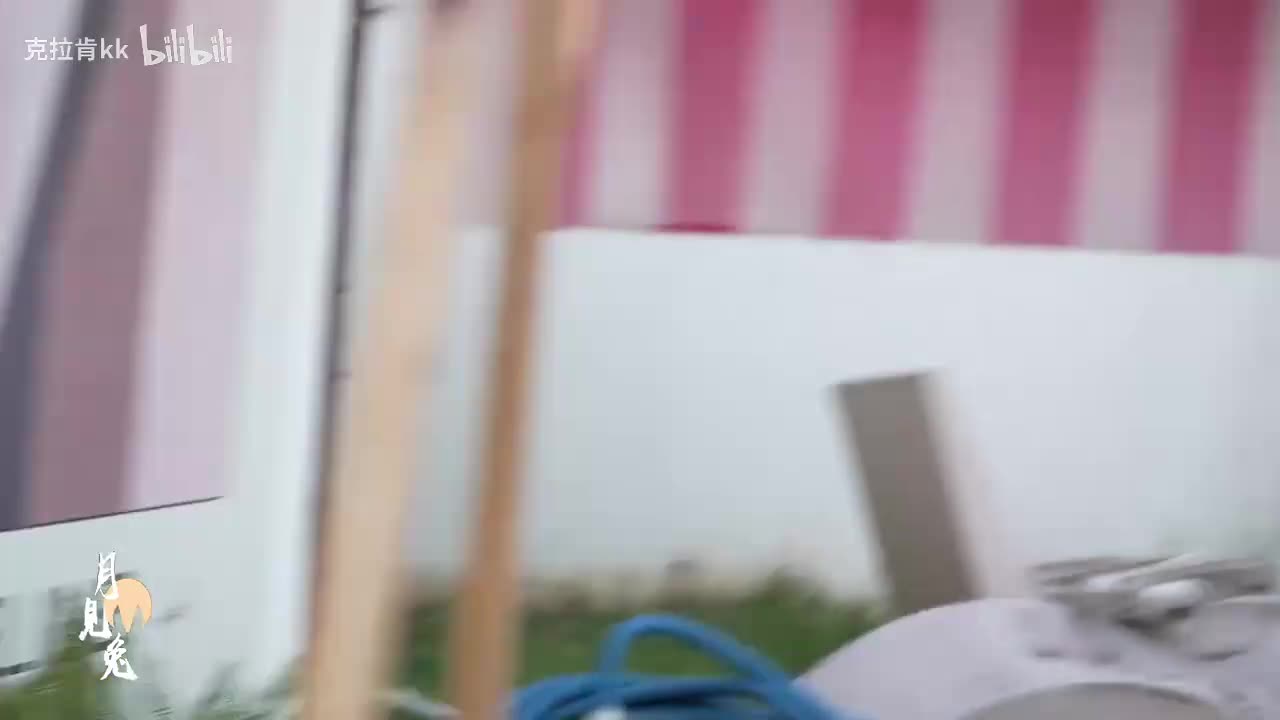 录制-286893-20251227-174441-150-喵喵球摄影签售会